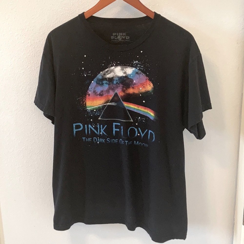 Pink Floyd Graphic Tee